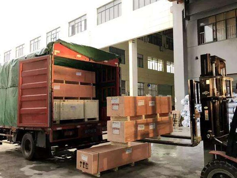 Shipping to customers in progress