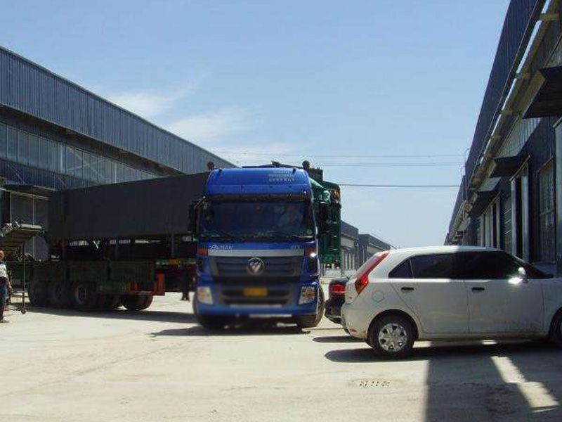 Shipping to customers in progress